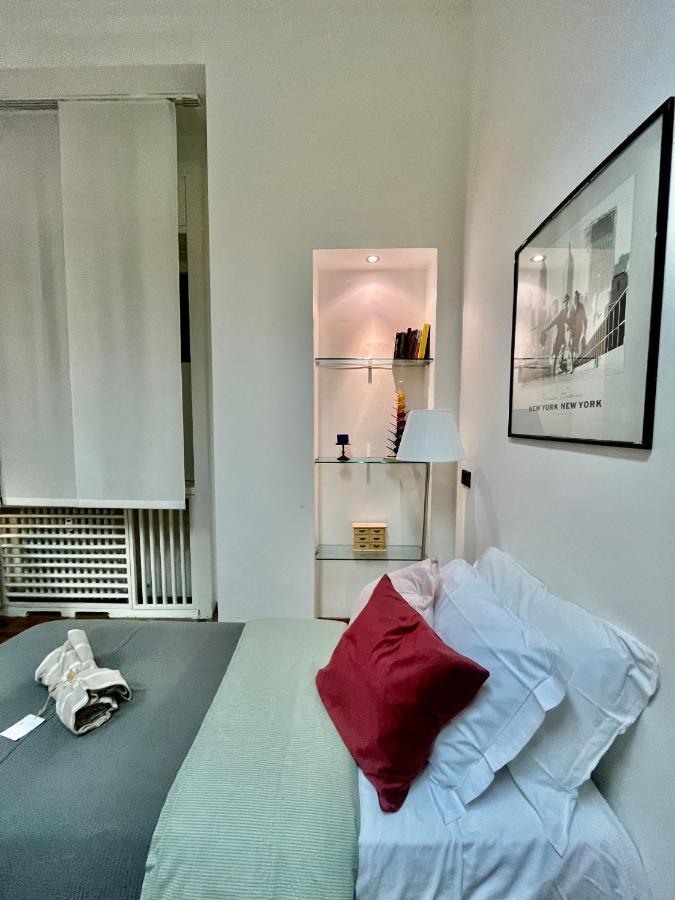 Central Apartment Milan Exterior photo